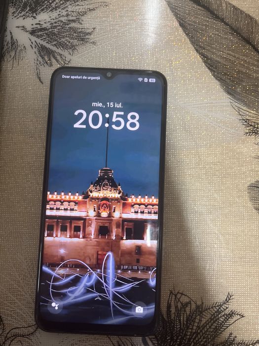 telefon Oppo A78 5G