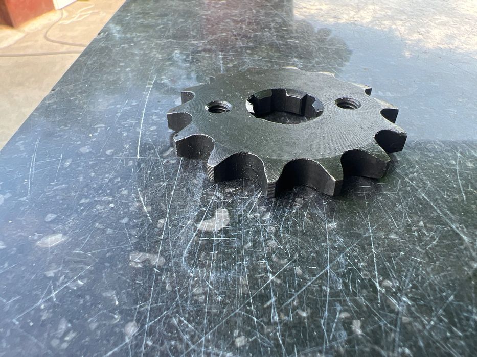 Pinion față transmisie 14 dinți , pas 428 Yamaha YBR 125