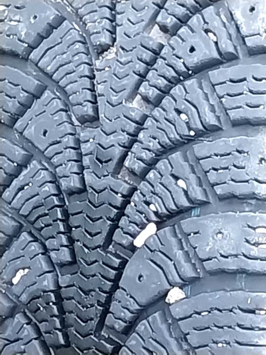 Зимни гуми  185/65/14