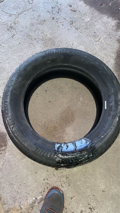 Bridgestone 225/55/17