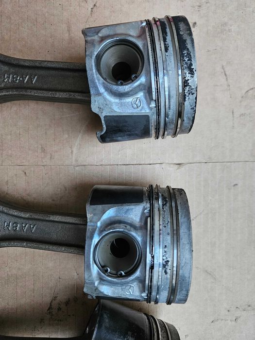 3 бр бутала и биели за Mazda CX7 - 2,2 D - R2AA