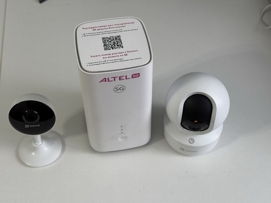 Продам роутер Алтел и камеры
