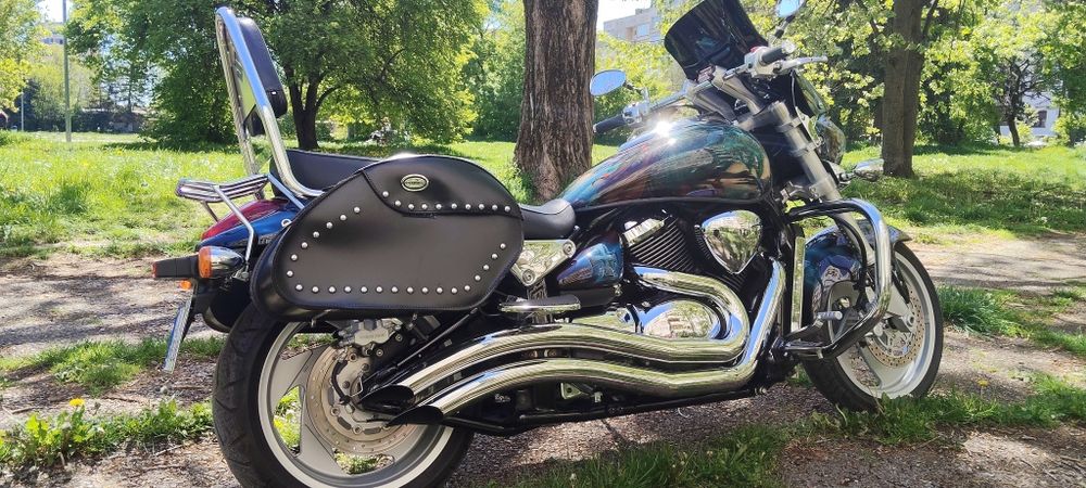 Suzuki boulevard m90
