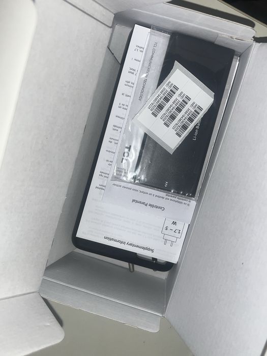 Vand Telefon mobil TCL 501, 2GB RAM, 32GB, 4G, Prime Black