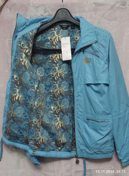 Спортивный костюм