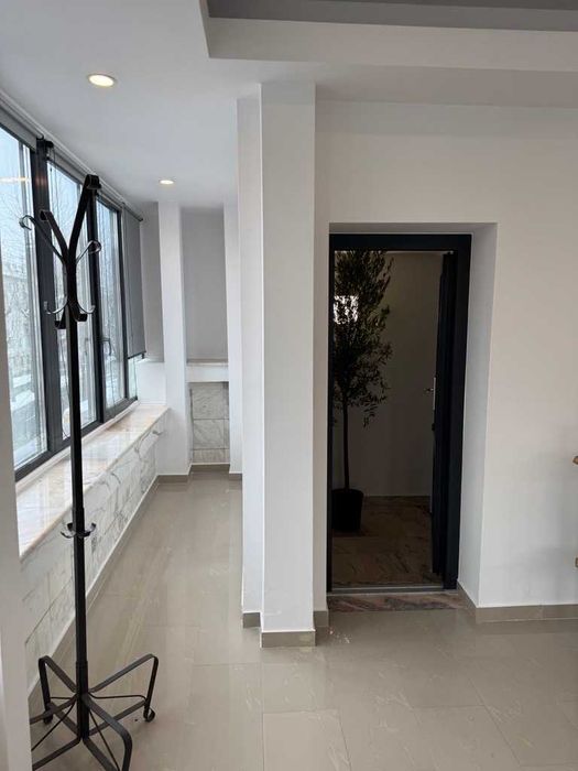Spațiu Comercial - Birou - 40 mp în Zonă Intens Circulată –Targoviste