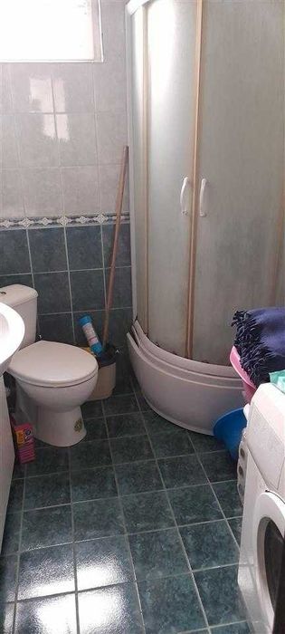 Дава се под наем Двустаен апартамент в Бургас, Славейков - 67 кв.м за 178.5 € - Снимка #2