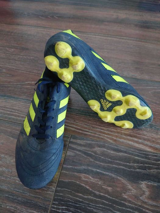 Бутонки, маратонки Nike , Adidas