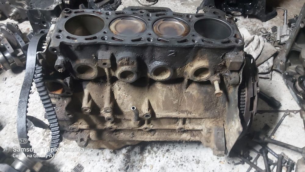 Блок заряжаны на мазду