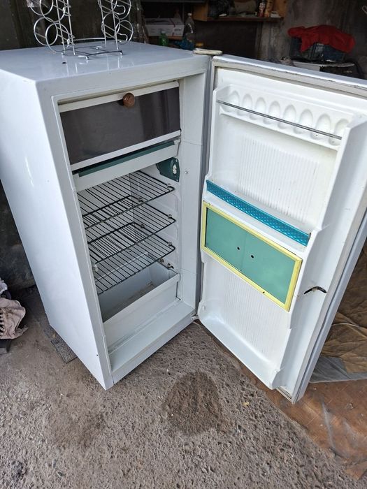 Продаётся холодильник Орск
