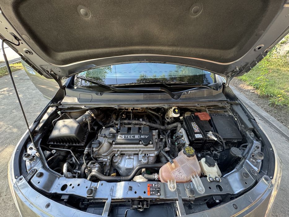 Продам cobalt GM chevrolet