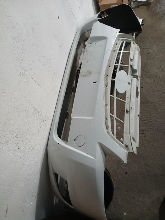 Продам бампер от приоры