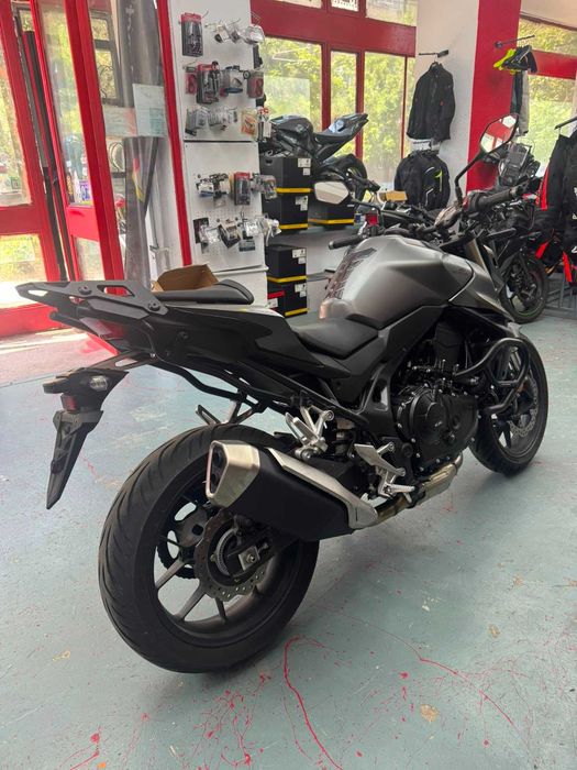 Honda CB750 Hornet 2023 -GARANTIE-