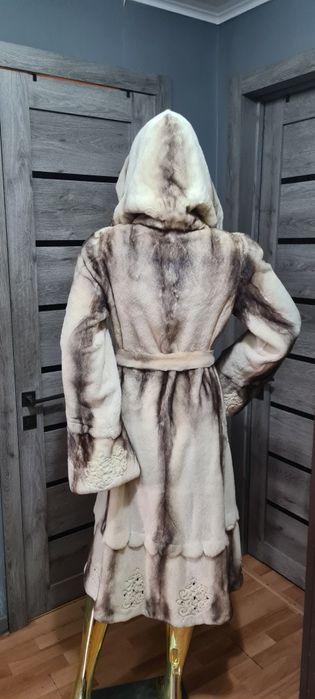 Шуба из канадской норки