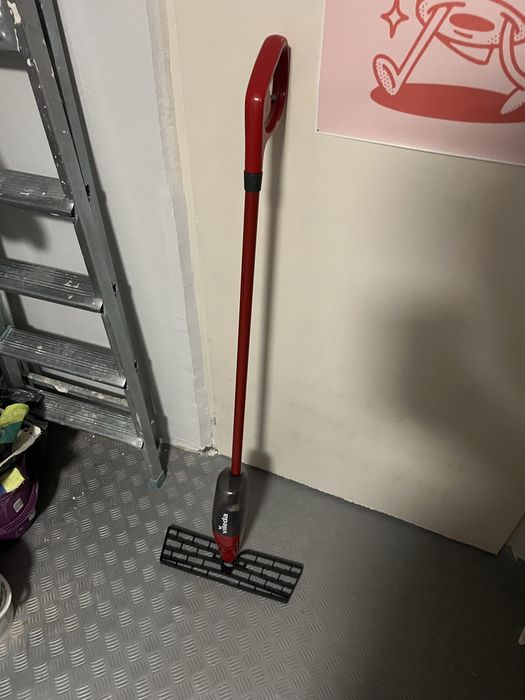 Vileda spray mop