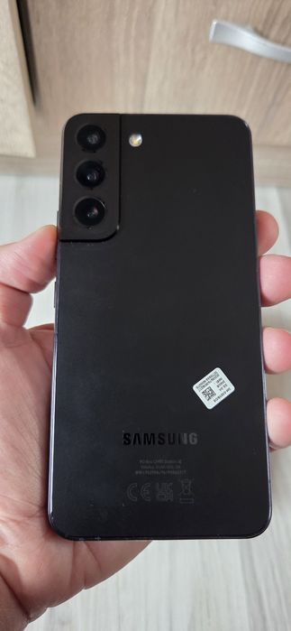 Телефон Samsung S22 256 GB