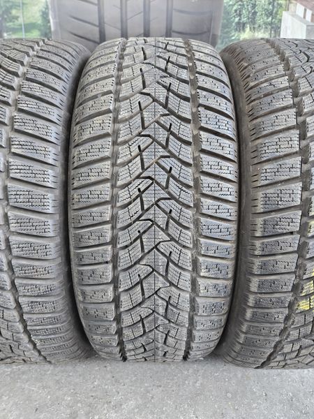 235/50/18 DUNLOP 4бр