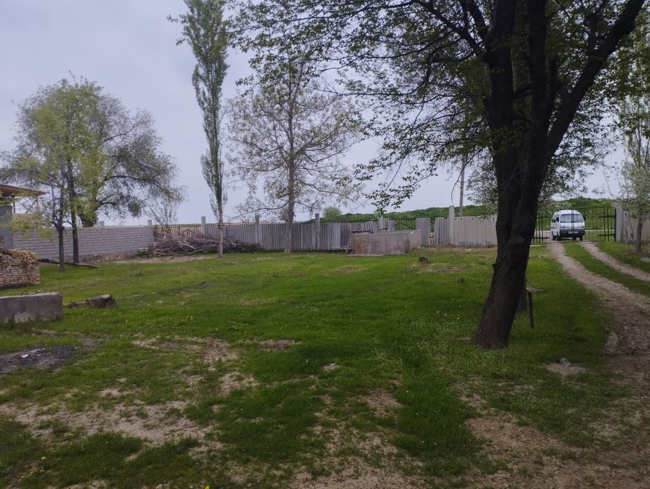 Дачный участок продается 6 соток