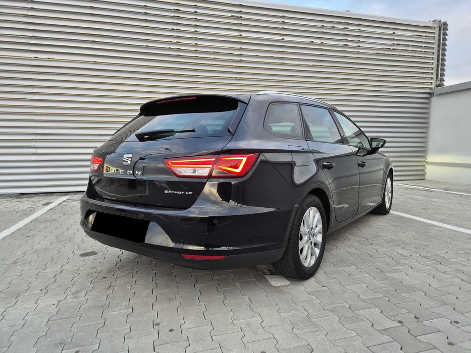 SEAT Leon 2015 — imagine 2