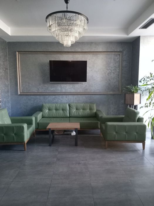 Сдается в аренду помещение 185 кв.м. на гастрономической улице.