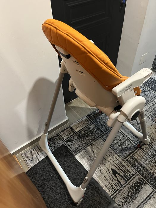 Scaun de masa Peg Perego Prima Pappa Zero Follow Me, Portocaliu