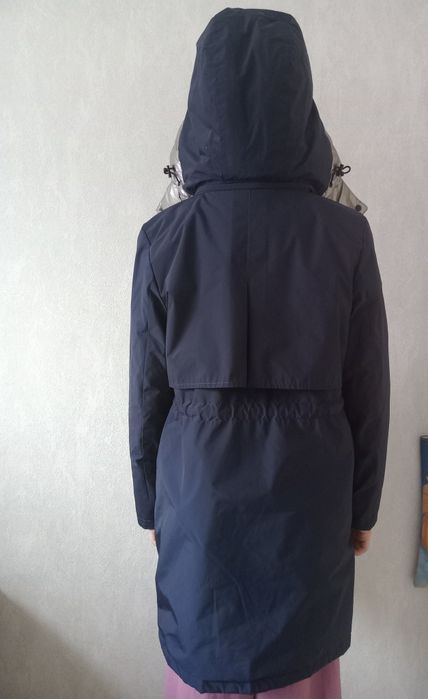 Продам плащ для девочки