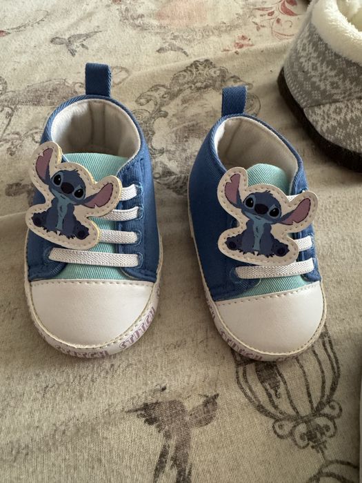Бебешки обувки Стич и Мики