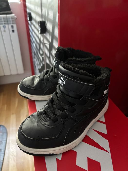 Детски черни маратонки Puma, 32 размер