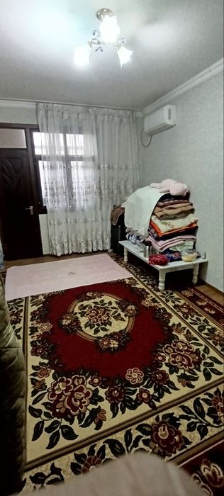 Срочно продам 2 комнотная квартира 11 квартал Учтепинский район