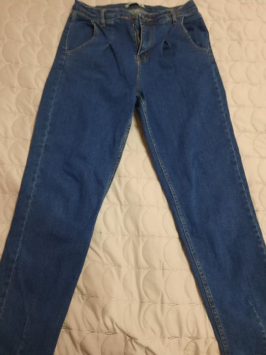 Дамски тъмносини дънки