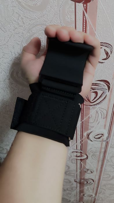 Продам кручек для турника штанги и.т.д
