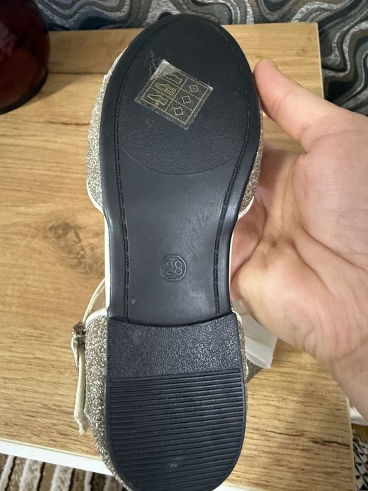 Туфли для девочек дешево.