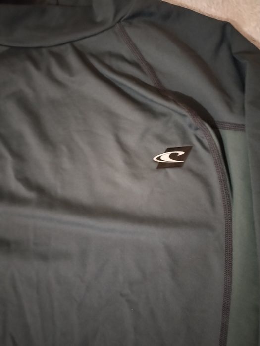 O'Neill Men's Premium Skins L/S Rash Guard