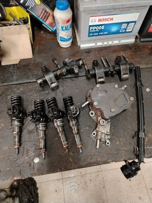 4 бр. Дюзи бош, валове и кабели помпа дюза