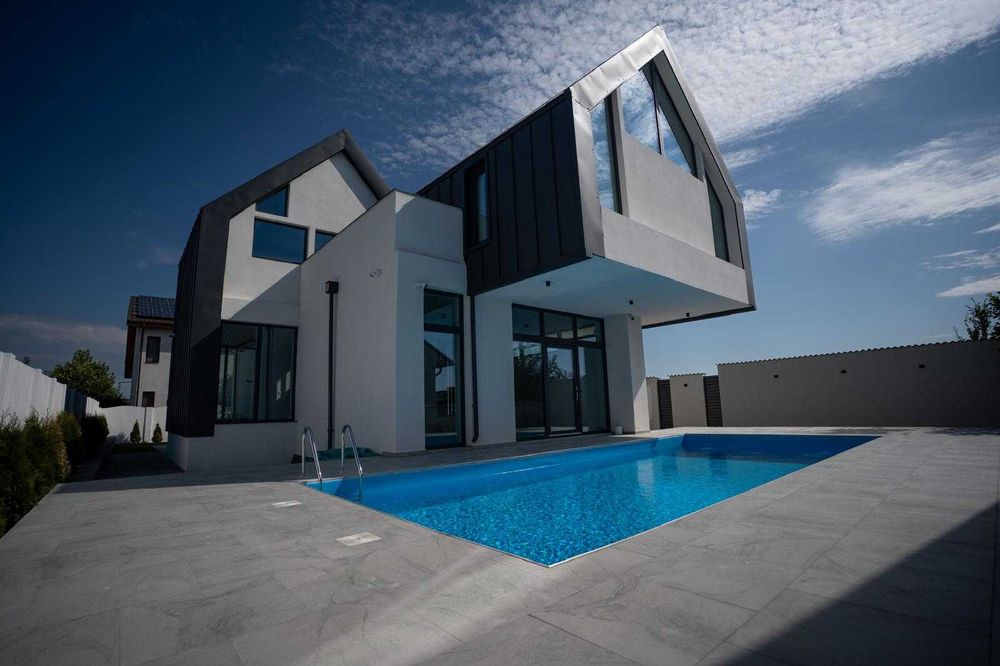 Vila premium cu piscina , tehnologie smart, supraveghere video
