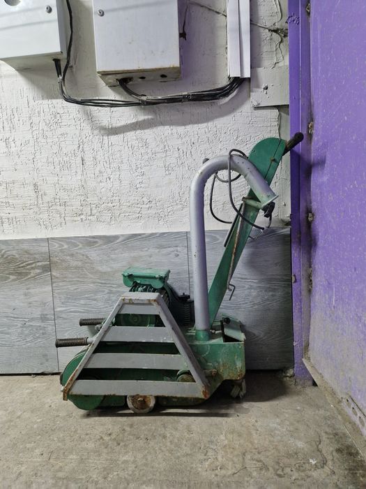 Шлифовальная машинка OSTAS