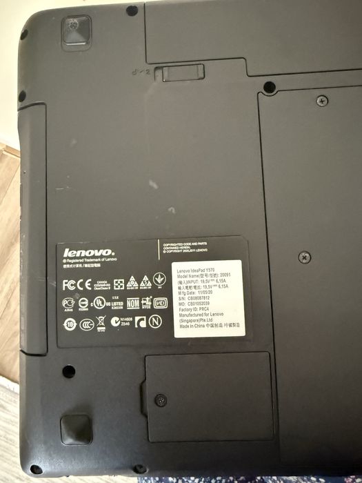 Ноутбук Lenovo IdealPad Y570