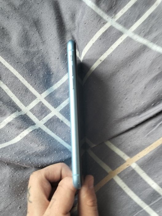 обмен/продажа, iPhone XR, голубой