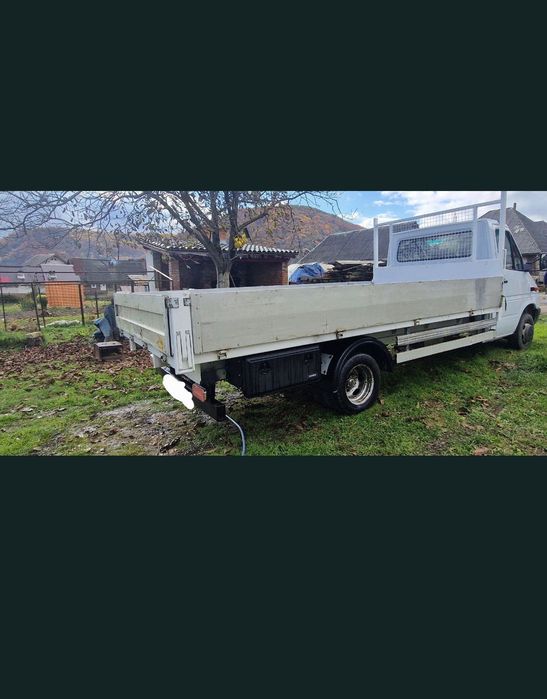 Mercedes Benz camioneta