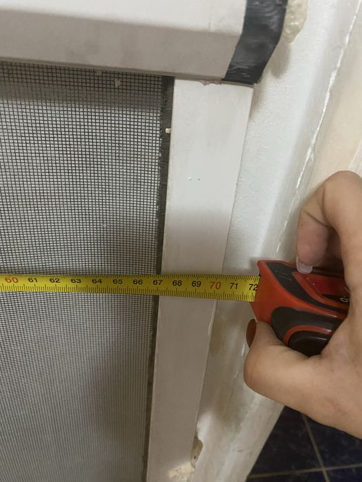 Plasa insecte tip rulou