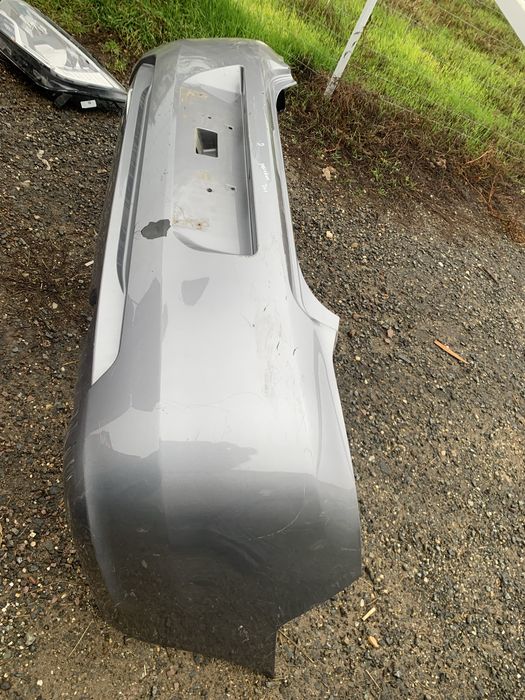 Bara spate Peugeot 301 sedan