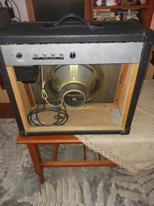Stație chitară Roland Jazz chorus 50