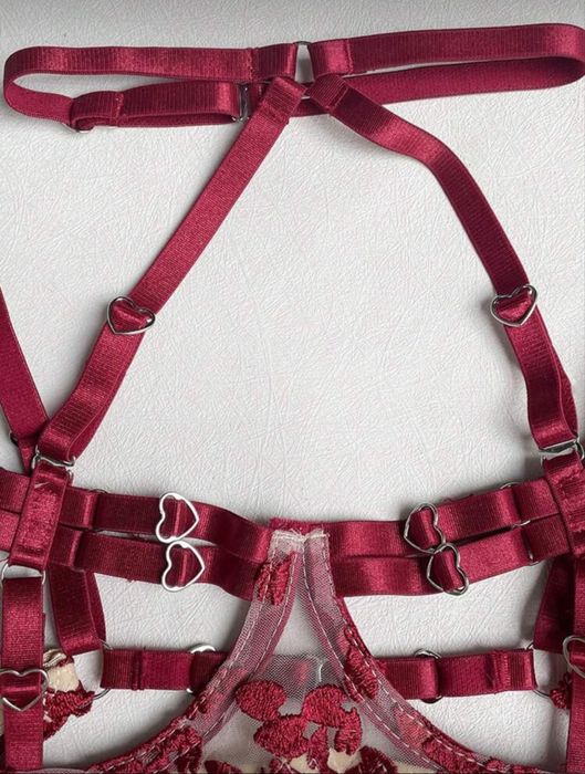 Луксозно дамско бельо - ПОСЛЕДНА БРОЙКА