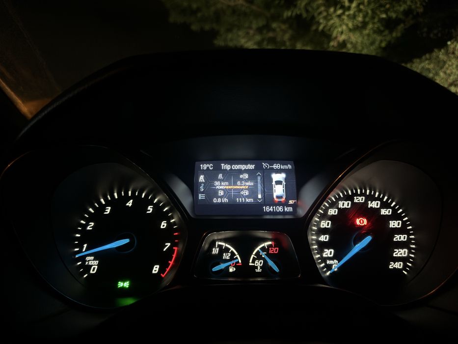 Ford Focus 1.6 Turbo 230 cp