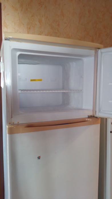 Продам холодильник Beko