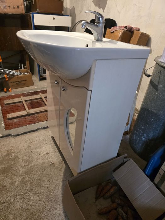 Тумба с раковиной