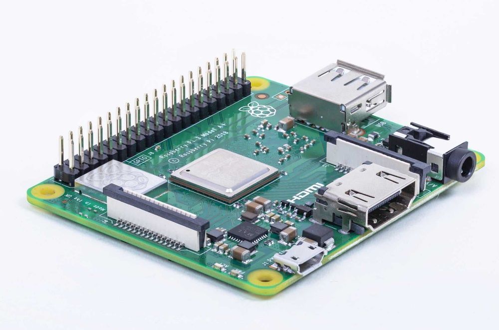 Оригинални RASPBERRY PI3 MODEL A+ и Pi Zero W нови