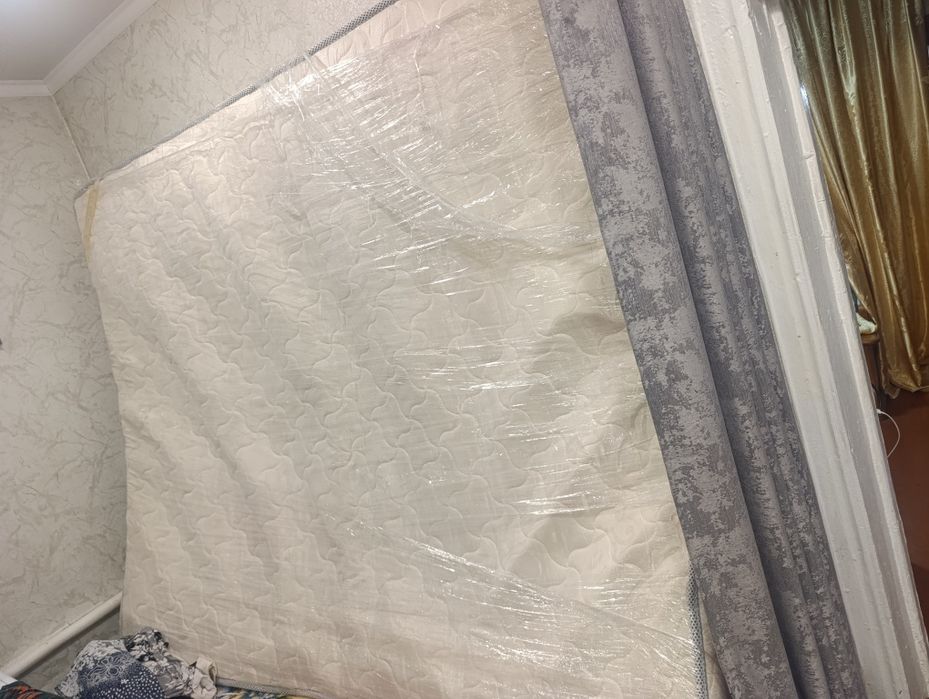 Продам матрас б/у