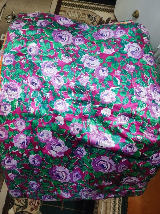 Одеяла, подушки, вата