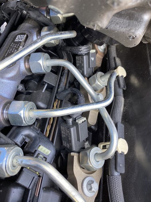 Injectoare BMW G11 3.0 D B57 2017